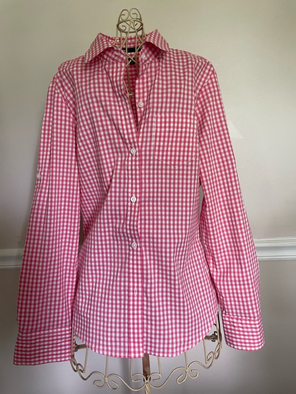 Gap Size Small Pink Gingham Button-Down Shirt - Women